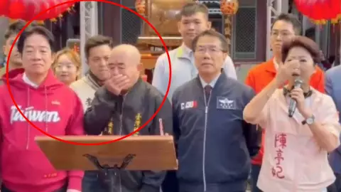 Vomitan al presidente de Taiwán frente a las cámaras (VIDEO)