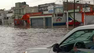 El agua alcanzó altos niveles tras tormenta del viernes 21 de julio