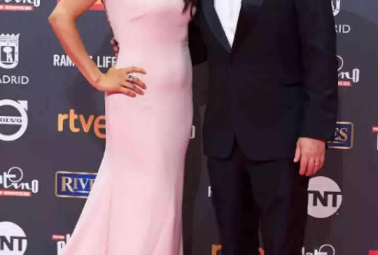 Rob Schneider y su esposa Patricia Maya Schneider