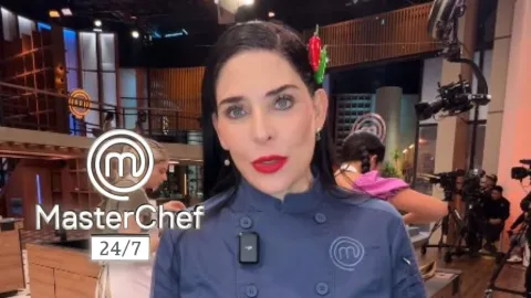 MasterChef broches Zahie 2.jpg
