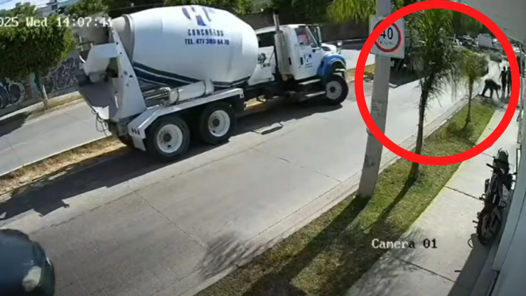 Video atropello revolvedora bulevar San Juan Bosco