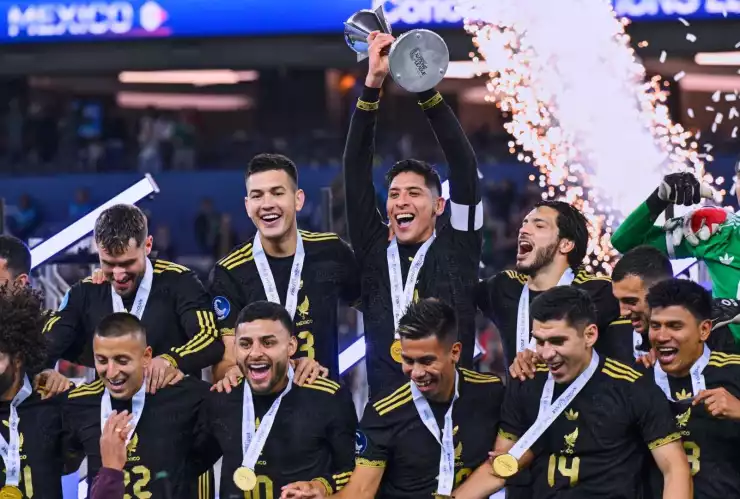 México sube en el ranking FIFA de abril 2025