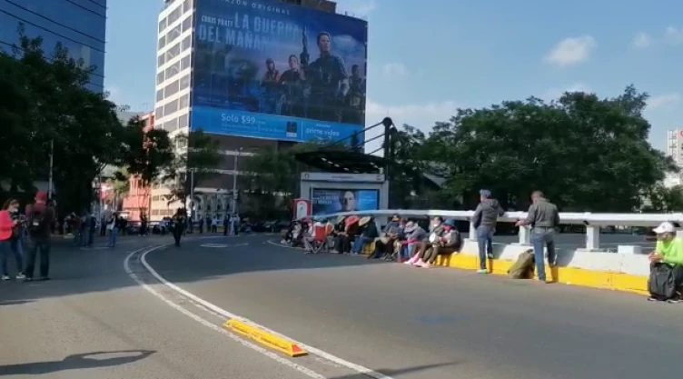 BLOQUE GLORIETA INSURGENTES.png