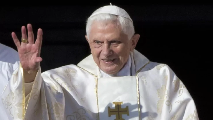 Vaticano anuncia el fallecimiento del Papa Benedicto XVI