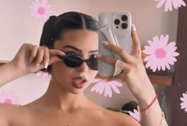 Esta es la rutina de Ángela Aguilar para lucir bella sin maquillaje