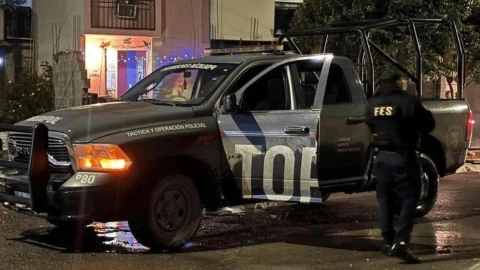 balacera_barberia_escobedo_muertos_patrulla_policia