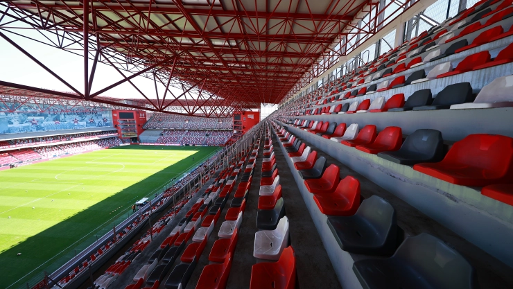 Estadio Nemesio Diez 2