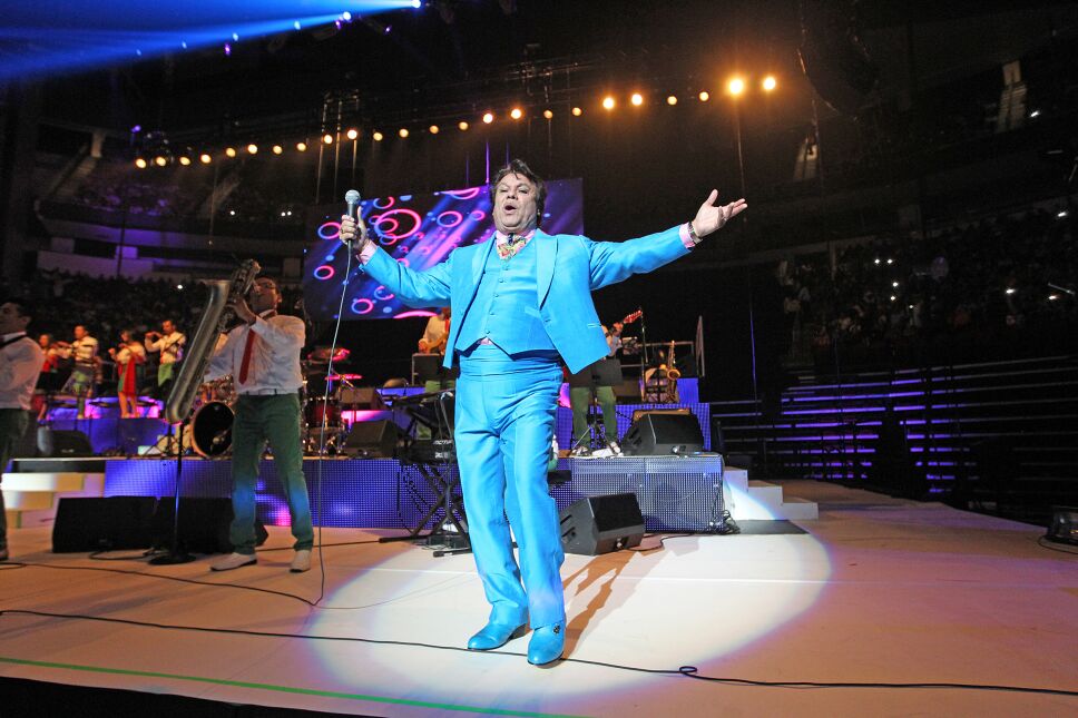 juan-gabriel-concierto