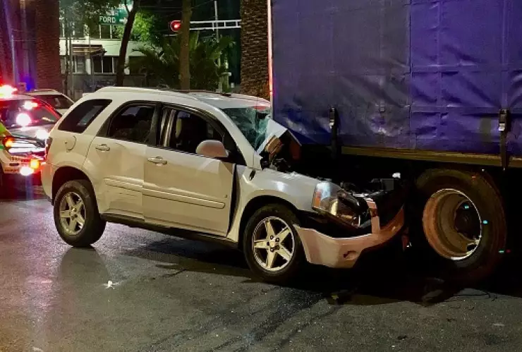 choque de trailer GAM.jpg