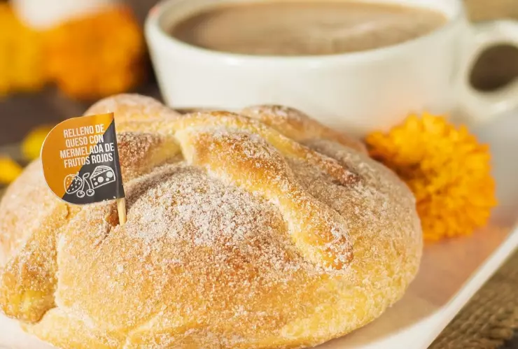 Pan-de-muerto-Cuántas-calorías-tiene-una-pieza