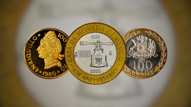 Moneda de 100 pesos.jpg
