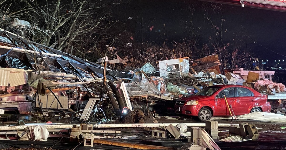Tornado en Tennessee; miles de afectados y una mamá murió abrazando a