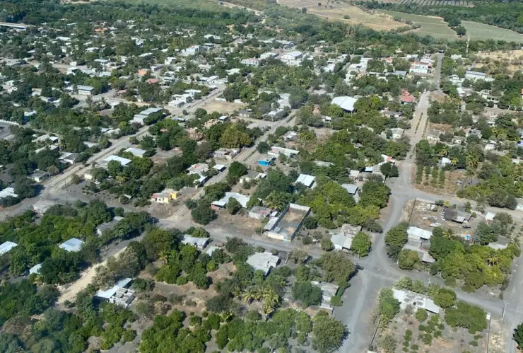 Michoacán: Reportan desaparición de 4 policías luego de enfrentamiento entre grupos armados