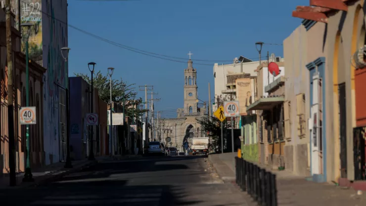 Mexicans Continue to Adapt to New Normal As Coronavirus Death Toll Increases