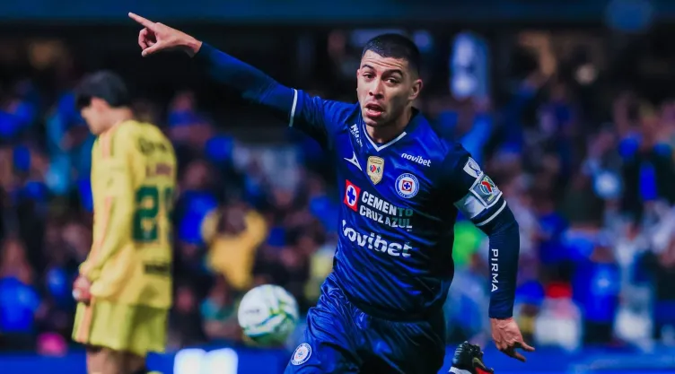 Erik Lira anotó vs América