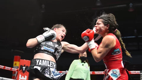 Yamileth Mercado vs Ang&eacute;lica Rasc&oacute;n boxeo