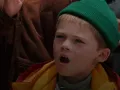 Escena de la película ‘El Regalo Prometido’ (Jingle All The Way) por Azteca 7.