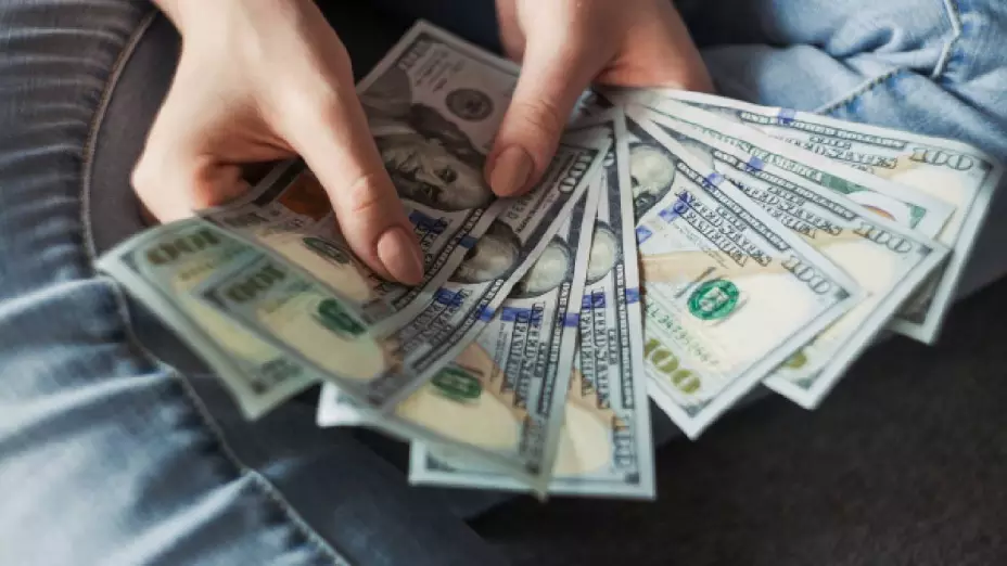 Precio del dólar hoy 27 de noviembre de 2023 en Yucatán