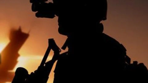 Héroes: Militares al servicio de la patria