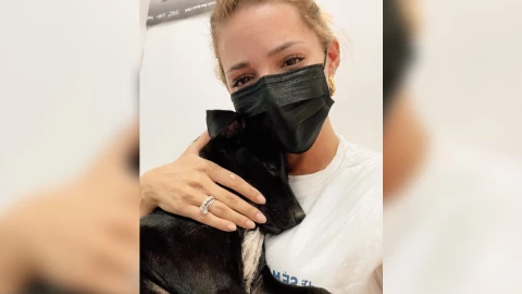 Mariana Rodríguez perrita Pantera.jpg