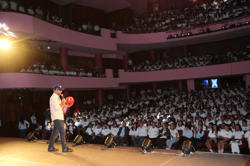 Luis Garcia durante su ponencia