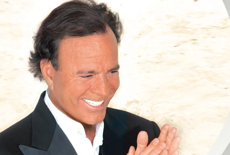 julio-iglesias-preocupa-delicado-estado-salud-columna-pbg-notas-mt
