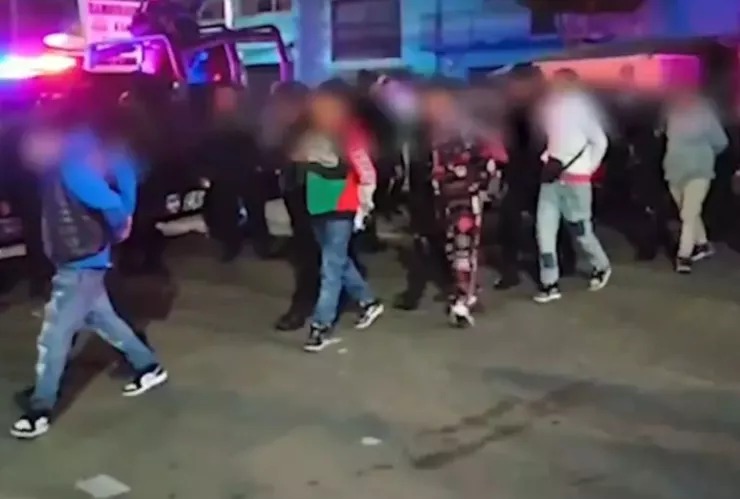 VIDEO: Banda irrumpió y asaltó un hotel en la GAM; participaron tres menores de edad