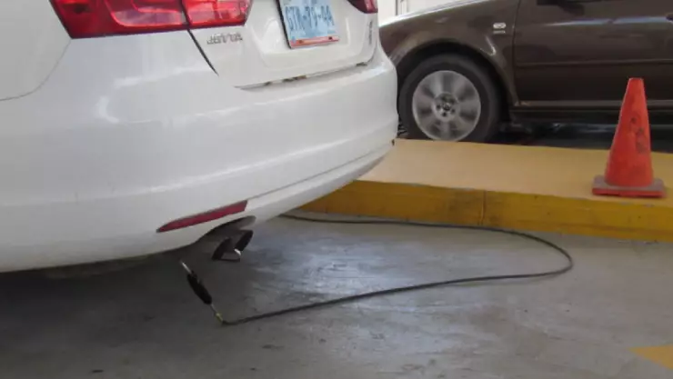 Verifica tu auto con terminación 1 o 2 antes de esta fecha