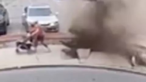 explosión de alcantarilla