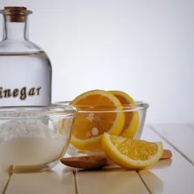 Mezclar vinagre y limón para qué sirve y por qué se recomienda.jpg