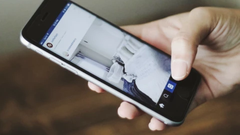 ¿Tienes instaladas estas apps en tu teléfono? deberías borrarlas por tu seguridad