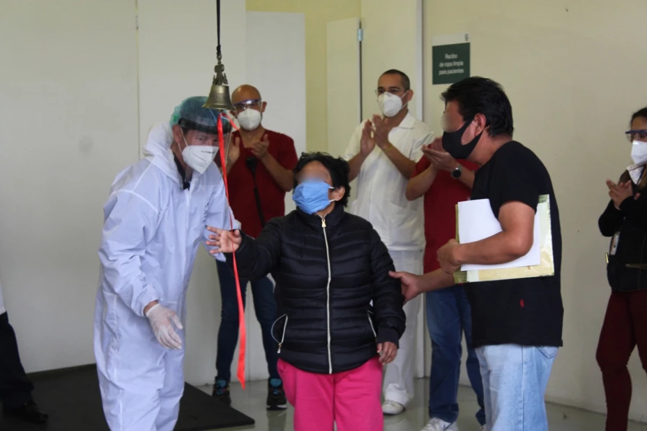 Imss Alta paciente.jpg