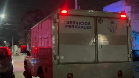 Investigan expolicía por feminicidio en Cancún, Quintana Roo