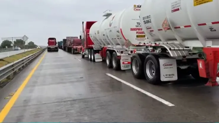 Continúa el bloqueo en Autopista Arco Norte en Edomex; ya se cumplen 80 horas