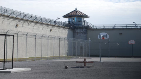 Mujer condenada a prisión por fingir acoso sexual