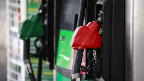 ¿Combinar gasolina magna y premium DAÑA los vehículos?
