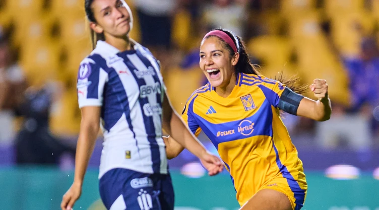 Cristina Ferral festeja gol en Concachampions con Tigres Femenil