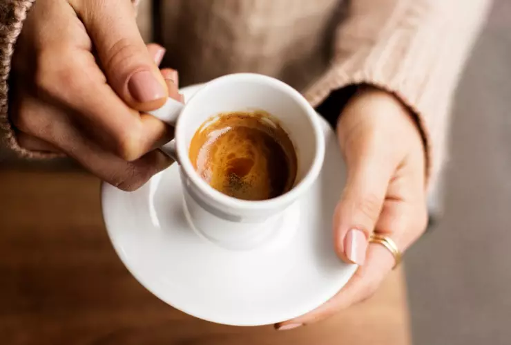 El mejor café capuchino con mucha cafeína según la Profeco para arrancar el día con energía
