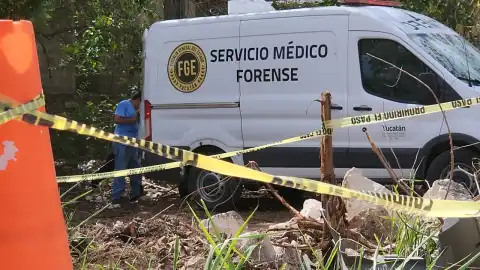Hallan CADÁVER en terreno baldío al orienteen Mérida (FOTOS)