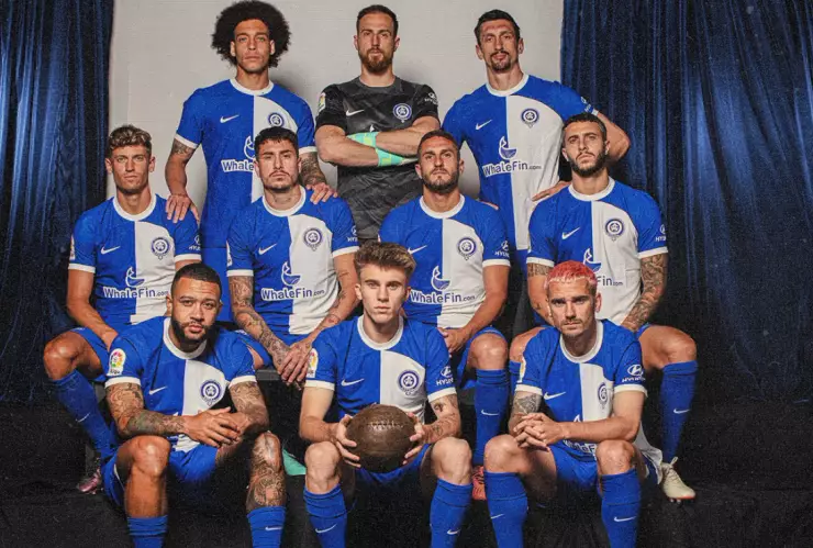 Atlético de Madrid uniforme conmemorativo 120 años