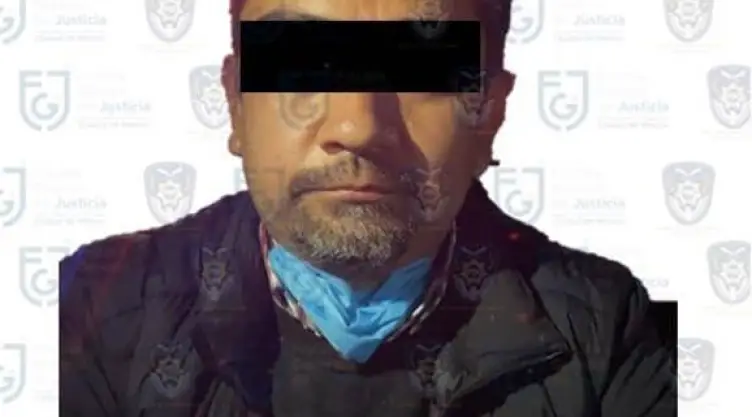 B010ZZ EXSERVIDOR PÚBLICO DETENIDO.jpg
