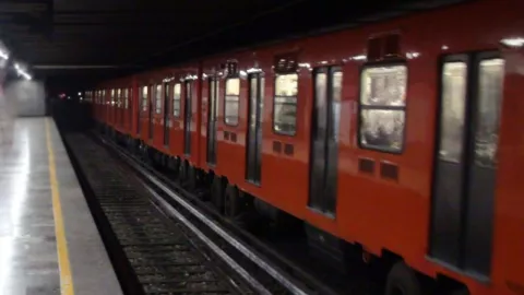 Cuerpo en Metro CDMX