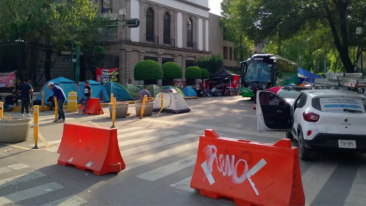 Marchas en CDMX HOY 15 de abril 2026: Calles cerradas y vialidades afectadas; rutas alternas