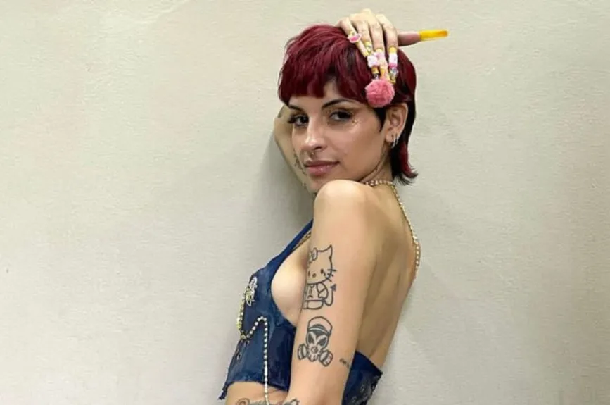 Nicki Nicole y Cazzu de fiesta (20).jpg