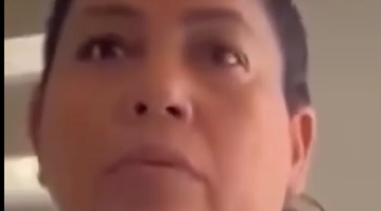 mujer.png