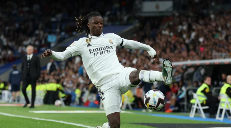 Eduardo Camavinga con Real Madrid