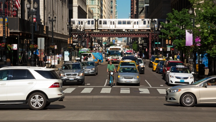 Autos en las calles de Chicago