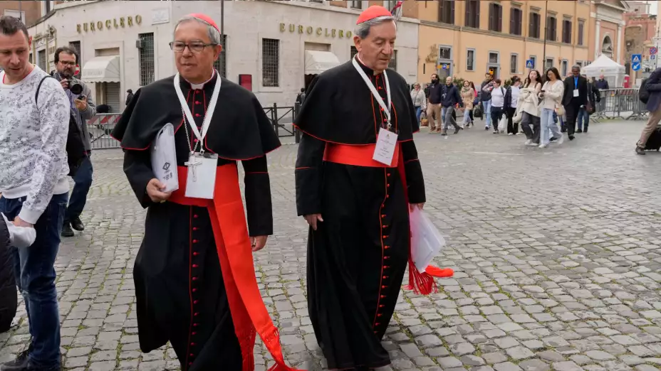 Los cardenales colombianos Luis José Rueda y Rubén Salazar