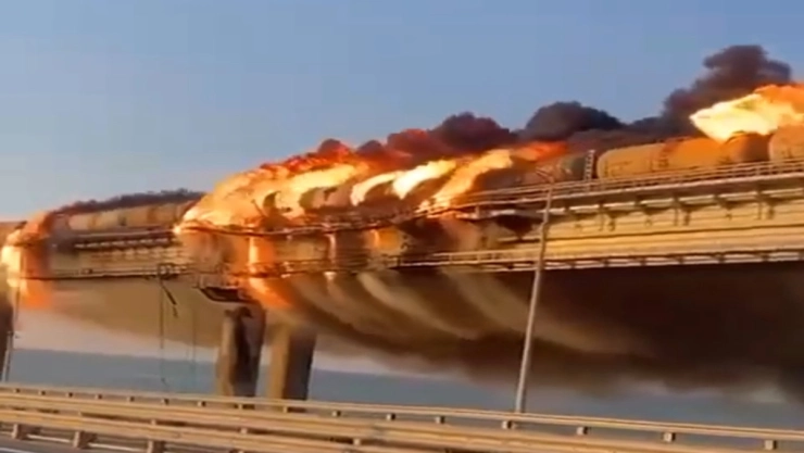 Explosión Puente Rusia
