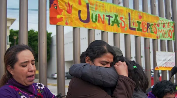 Condenan a seis años de prisión a Roxana Ruiz por matar a su violador en el Edomex a pesar de confirmar legítima defensa